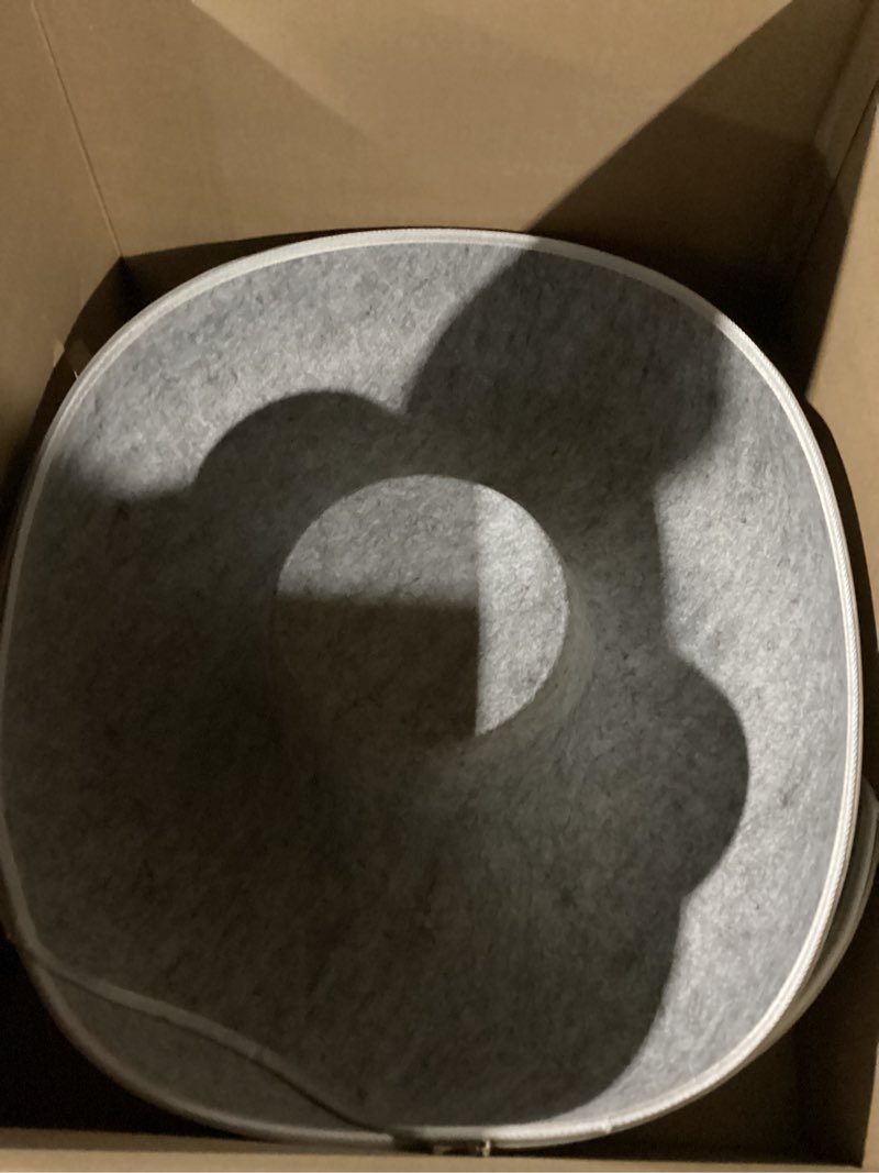 Condition photo showing New/Like New for 24inch-Tunnel Bed for Indoor,cattasaurus Peekaboo cat cave for Multiple,Detachable Felt Felt Washable Interior for Indoor Cats,Donut Tunnel (Light Gray)