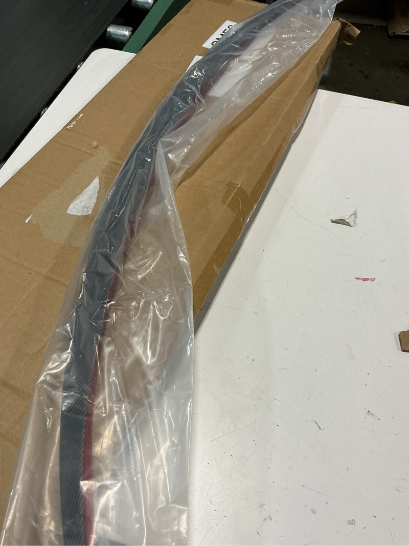 Condition photo showing Good Condition for Fit for Tesla Model Y Spoiler Rear Wing 2020-2023 2024 Tesla Model Y Rear Trunk Lip, Sporty Appearance Tesla Model Y Accessories Trunk Spoiler, ABS Matte Carbon Fiber Pattern, Black Model Y Matte Carbon Fiber Black