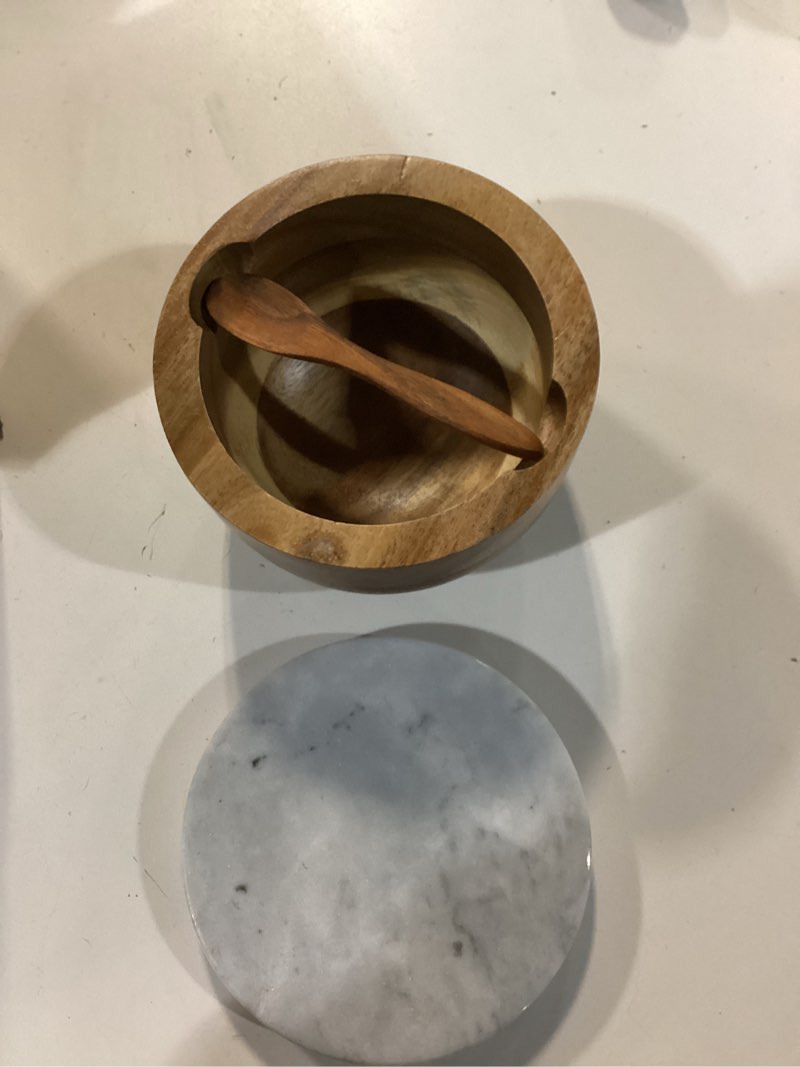 Condition photo showing Good Condition for HESHIBI Salt Cellar Box with Lid & Spoon, Modern White Stone Salt or Pepper Sugar Spice Seasoning Bowl Container Jar Holder Well Keeper Dish Pig Crock for Kitchen (Marble Lid Set)