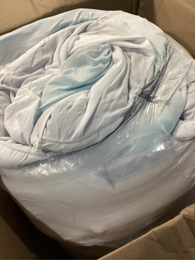 Condition photo showing Good Condition for bedelite twin mattress topper dual layer 4 inch memory foam mattress topper, 2 inch pilow top mattress pad and 2 inch premium gel foam mattress, with stretchable pockets up to 6"-24" white-blue twin