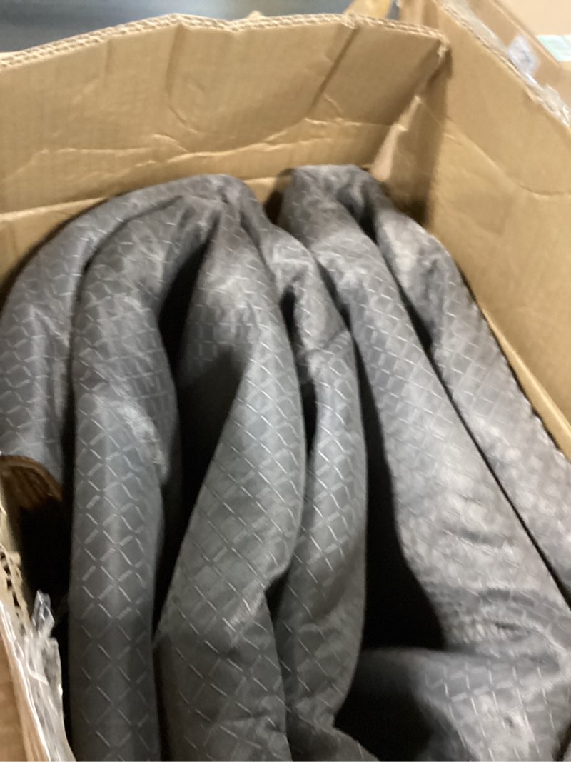 Condition photo showing Good Condition for FlyDOIT Vintage Washable Area Rug, 6x9 Orange Floral Medallion Large Rugs for Living Room, Ultra Sof