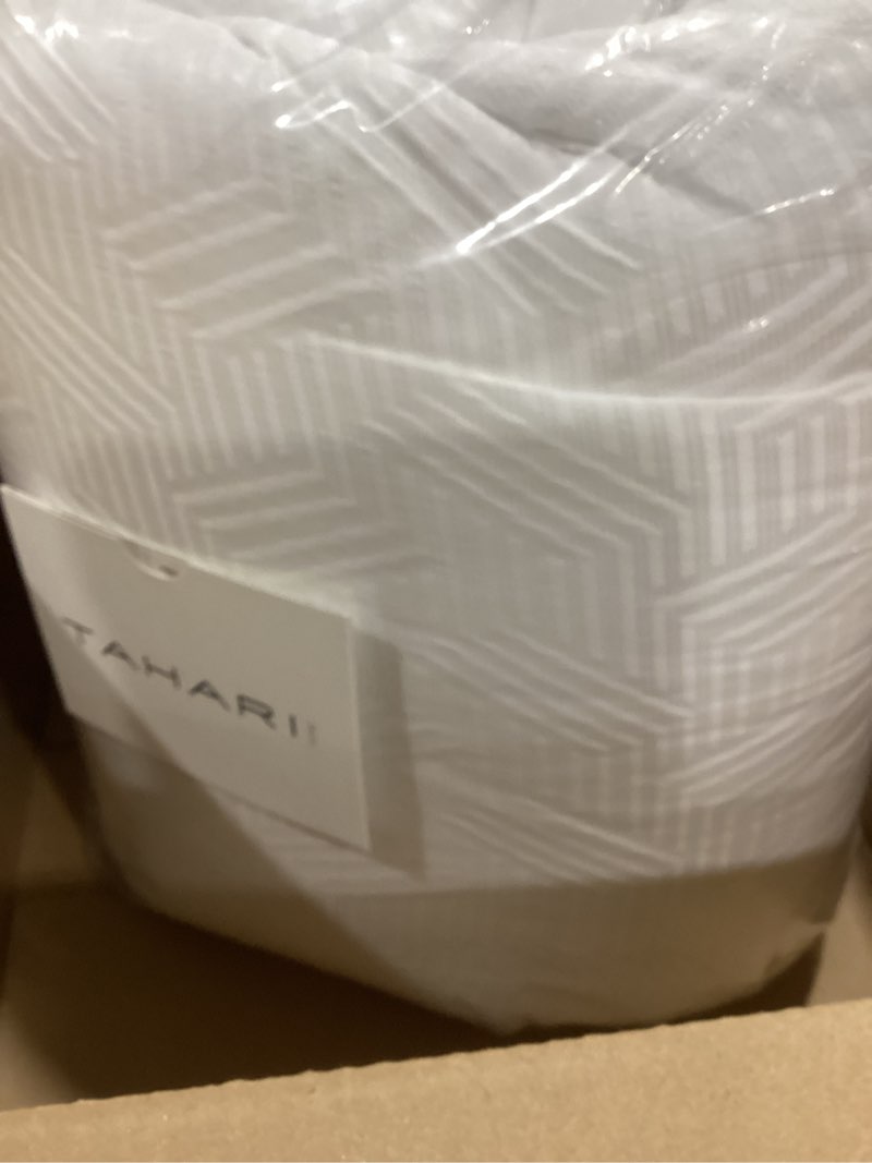 Condition photo showing Good Condition for Tahari Home - King Size Comforter, 5-Piece Jacquard Bedding Set with Matching Shams & Decorative Pillows (Blanca Collection, White) King White
