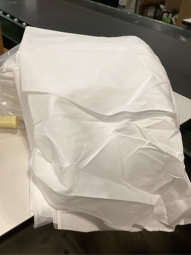 Condition photo showing New/Like New for (Similar to the image)(Unkown Size)CoKnites Oval Tablecloth for Dining Wedding Party Banquet, Washable Polyester Fabric, Solid White