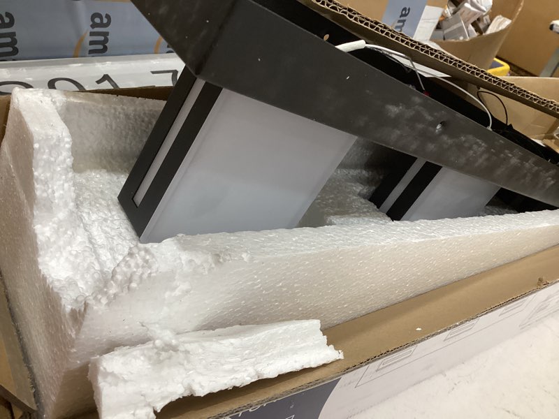 Condition photo showing Good Condition for modern led small bathroom lights fixtures 3-light,stainless steel chrome acrylic wall lighting,vanity lights for bathroom over mirror 6000k 16in 16.14 in chrome