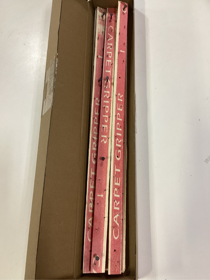 Condition photo showing Good Condition for ifish 6PCS Carpet Tack Strips with Nails, for Tufting Frame Concrete Floor Rug Gripper Adhesive Installation Helper