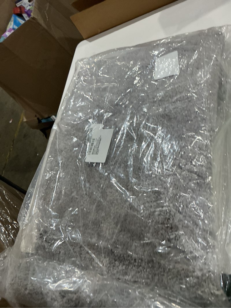 Condition photo showing Good Condition for gray bathroom rugs 59.1"x23.6", extra soft absorbent thick shaggy bath rugs, non slip quick dry bath mat, machine washable bath rugs for bathroom, microfiber rugs for shower bathtubs grey 59.1"x23.6"