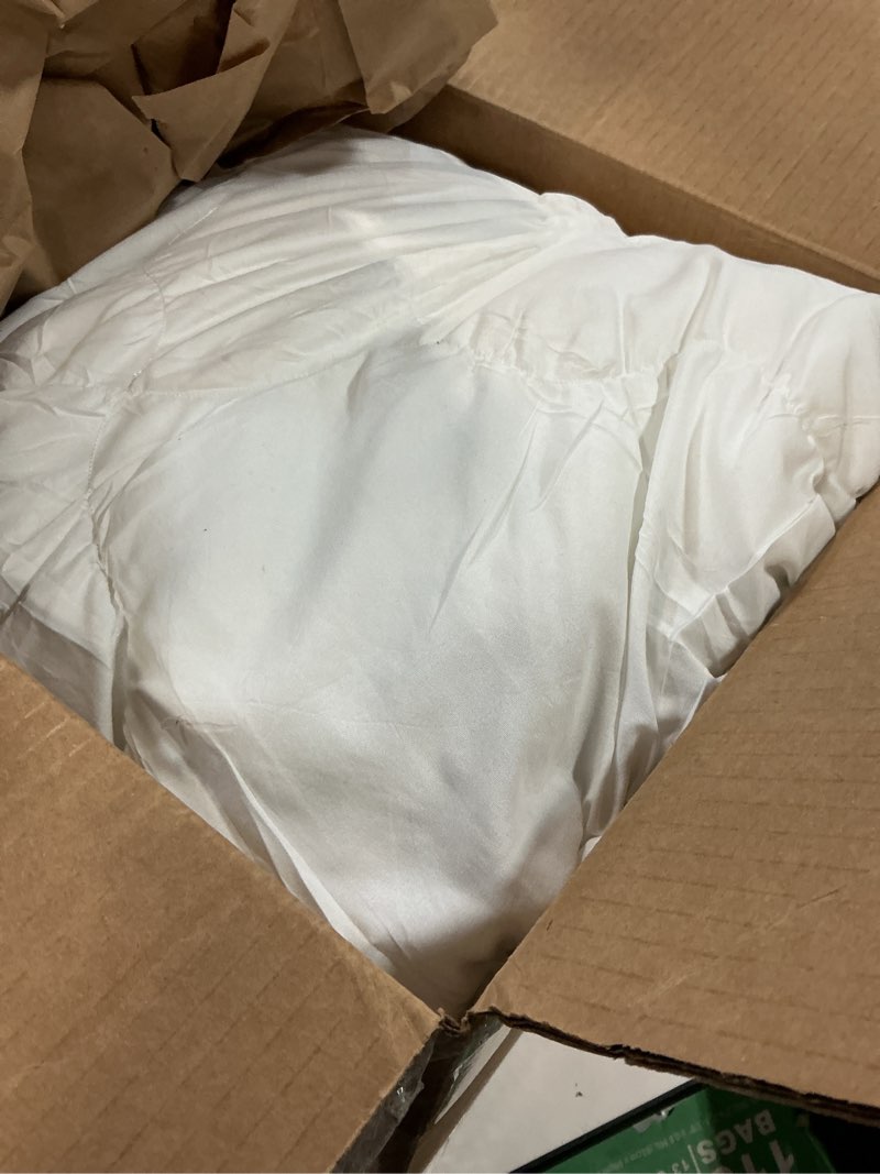 Condition photo showing As Is for White Comforter Set Full Size Bed in A Bag 7 Piece Pinch Pleat Bedding Set, Pintuck Ruched Flowers Bed Set with Comforter, Sheets, Pillowcases & Shams White Full Size