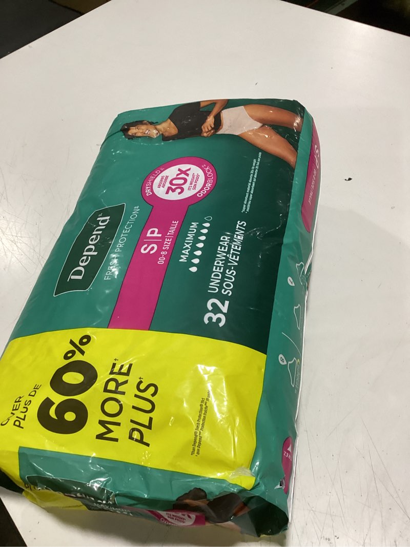 Condition photo showing New/Like New for depend fresh protection adult diapers, incontinence & postpartum bladder leak underwear for women, disposable, maximum, small, blush, 32 count, packaging may vary small 32