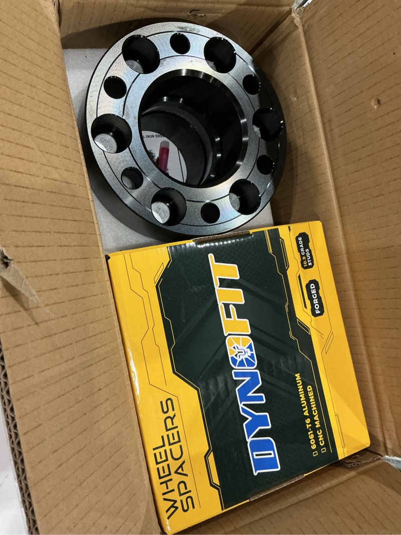 Condition photo showing Good Condition for dynofit 2 inch 6x135 hub-centric wheel spacers (4 pcs) for 2015-2025 ford f150, expedition, lincoln navigator - m14x1.5 studs, 87.1mm center bore 2 inch (2015-2025 f150)
