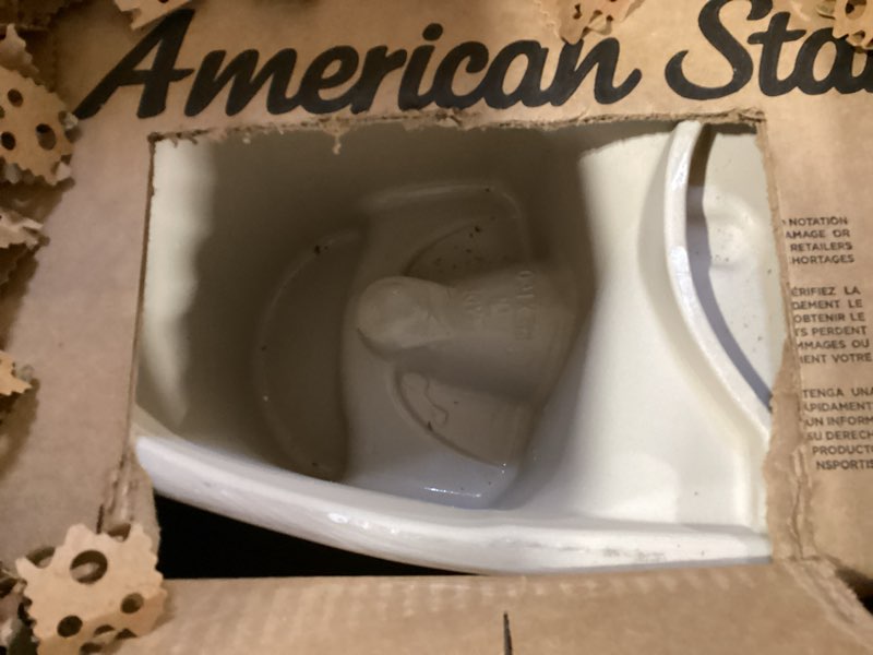 Condition photo showing Good Condition for american standard 250ca104.020 colony 3 two-piece toilet, elongated front, standard height, white, 1.28 gpf standard height elongated tank + bowl