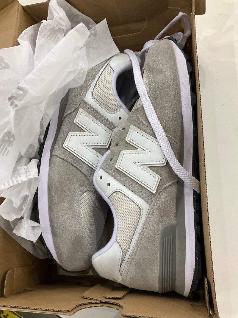 Condition photo showing New/Like New for New Balance Boys' 574 V1 Lace-Up Sneakers 5.5 Big Kid Nimbus Cloud/White