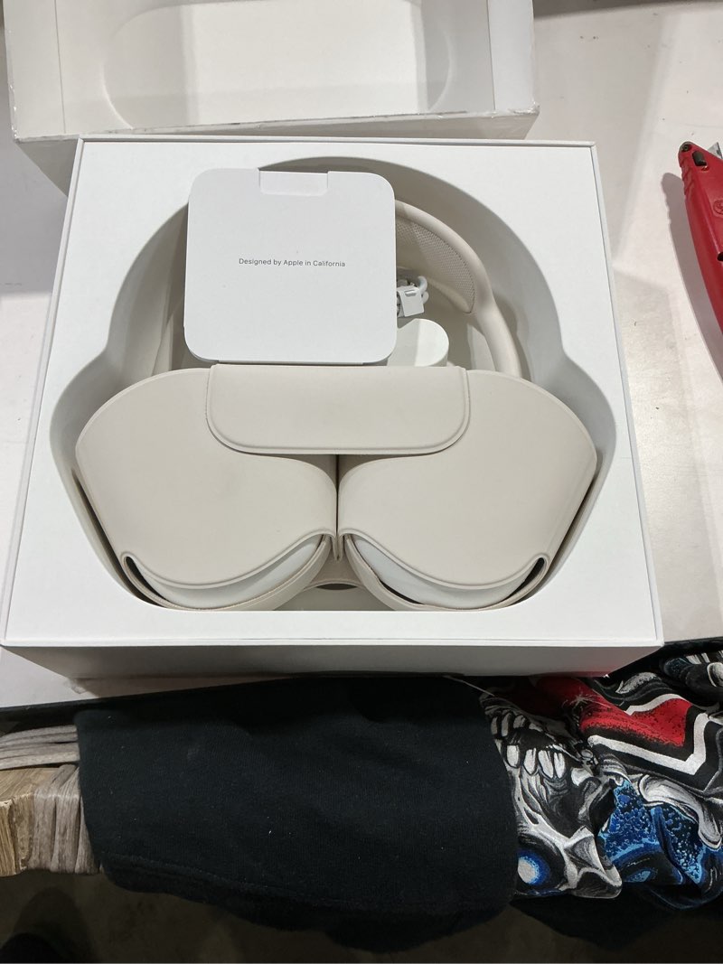 Condition photo showing Good Condition for apple airpods max 2 wireless over-ear headphones, active noise cancellation, adaptive audio, personalized spatial audio, live translation, bluetooth headphones for iphone – starlight | wireless audio and noise cancellation with usb-c charging and transparency mode starlight without applecare+