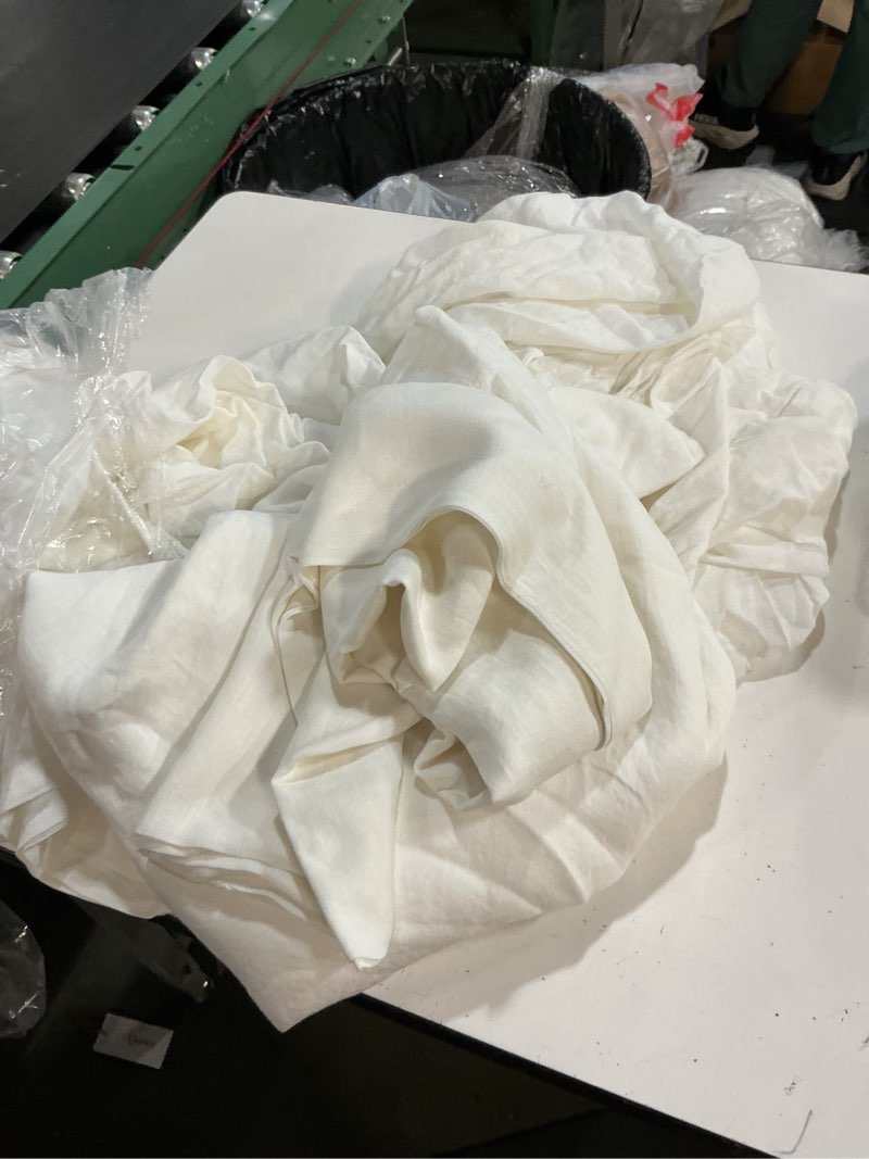 Condition photo showing Good Condition for quince european linen fitted sheet set of 5 piece white king 