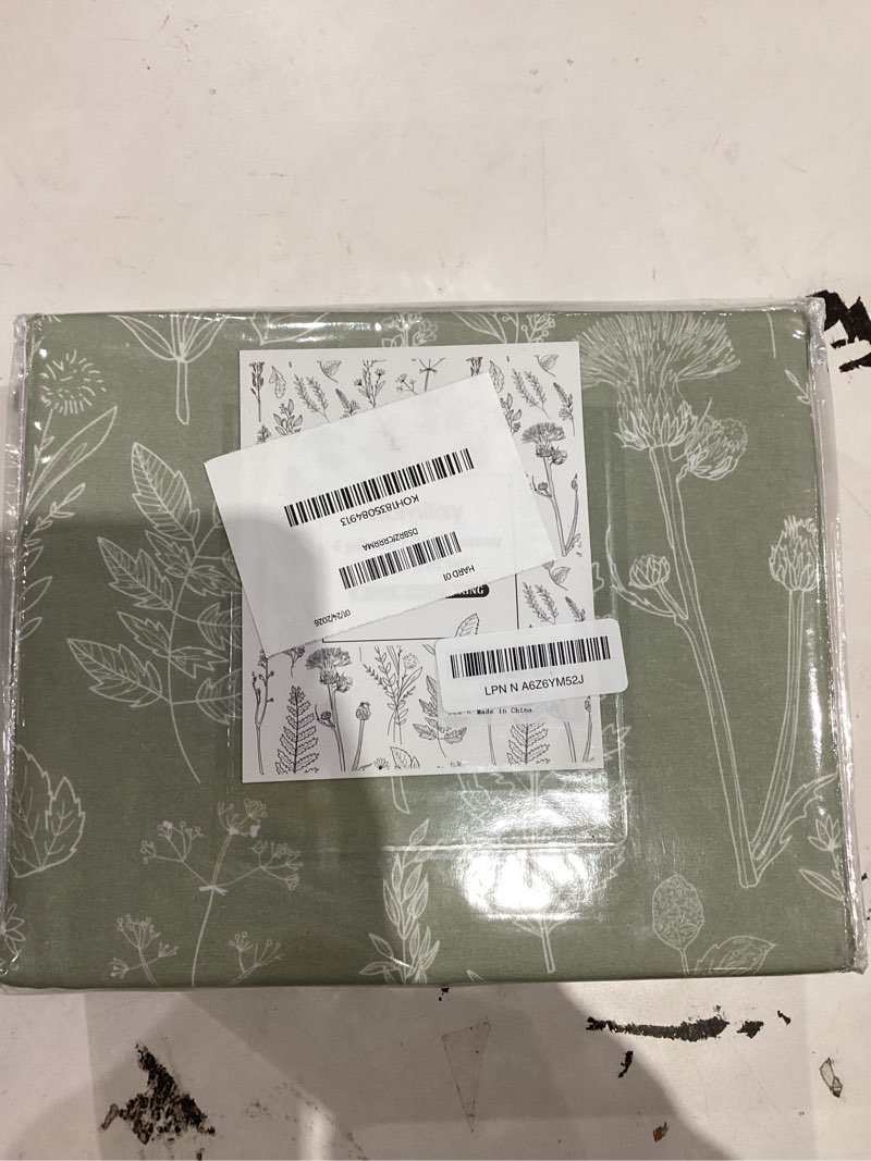 Condition photo showing New/Like New for 100% Organic Cotton Percale Sheets Set,King Size 4 PC, Breathable&Durable Hotel Quality Bedding, 16" Deep Pocket Botanical Floral Bedsheets,Sage Green Sage Green King