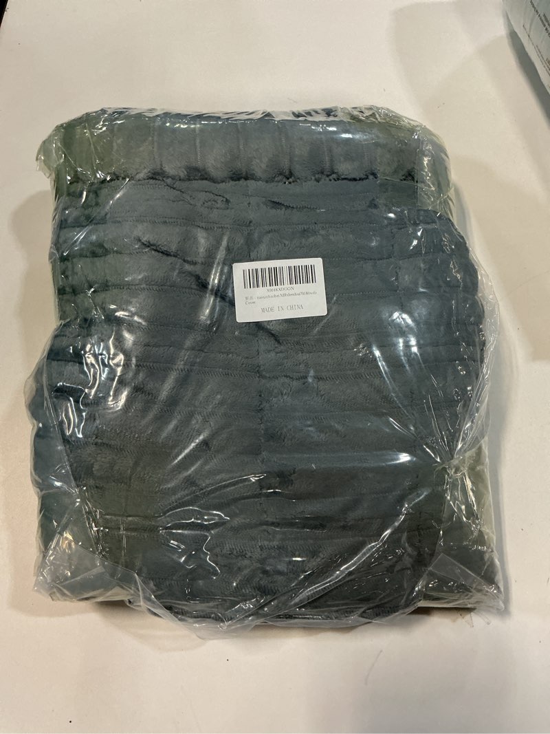 Condition photo showing New/Like New for Plush Sofa Cover Washable, Cozy and Soft Faux Fur Couch Covers, Non Slip Fuzzy Furry Sofa Mats for Babies Pets(Dark Gray/28"x70"/3-Seater Sofa Cover) 1PC/28"x70"/3-Seaters Dark Grey