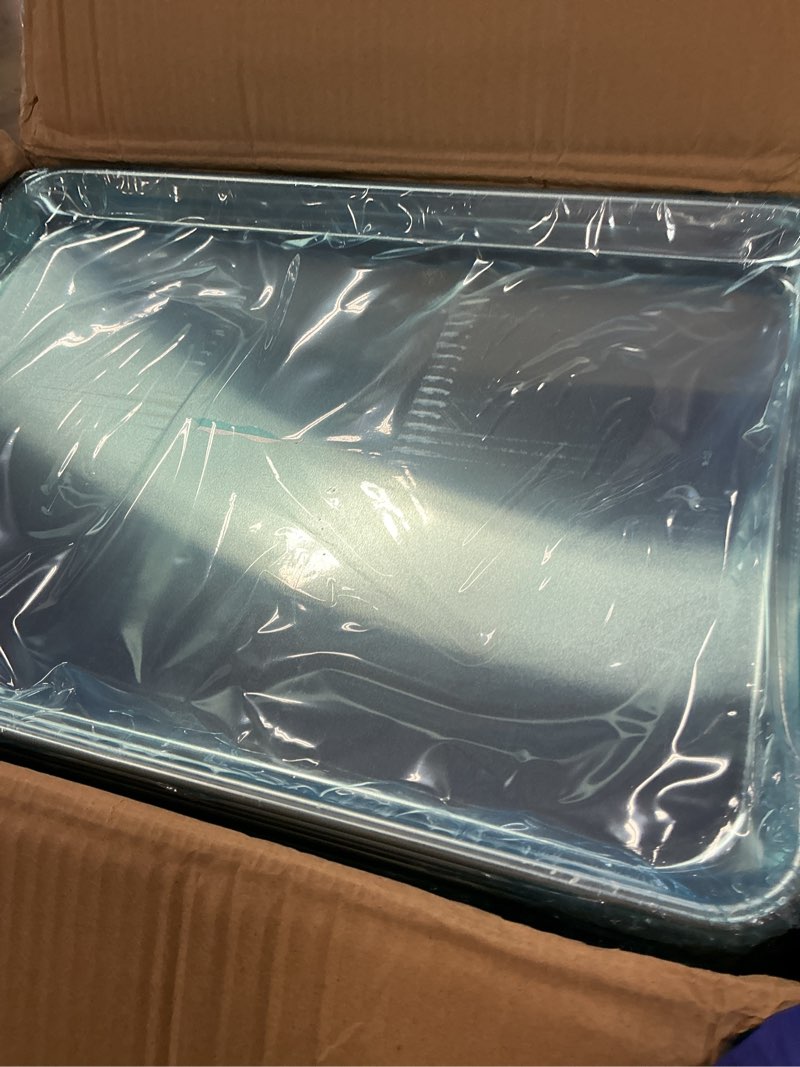 Condition photo showing Good Condition for 12 pack half size baking sheet pan aluminum commercial pan for oven freezer bakery hotel restaurant 18" × 13" 12pack half size 18"×13"