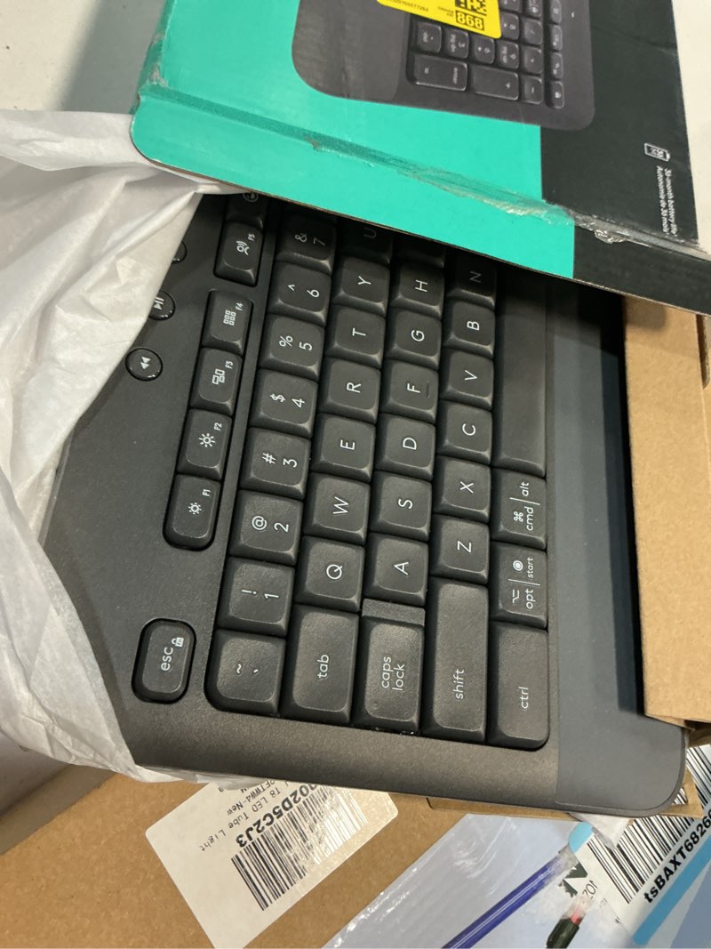 Condition photo showing Good Condition for logitech signature k650 comfort full-size wireless keyboard with wrist rest, ble bluetooth or logi bolt usb receiver, deep-cushioned keys, numpad, compatible with most os/pc/window/mac - graphite keyboard graphite