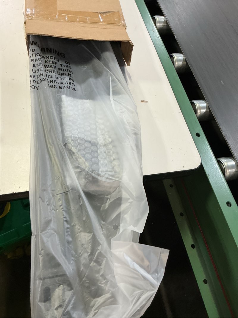 Condition photo showing Good Condition for retractable cargo cover for honda crv 2023-2025 2026 - carbon fiber texture trunk cover, car accessories, anti-peeping luggage privacy shield for cr-v 2023 2024 2025 2026 cargo cover