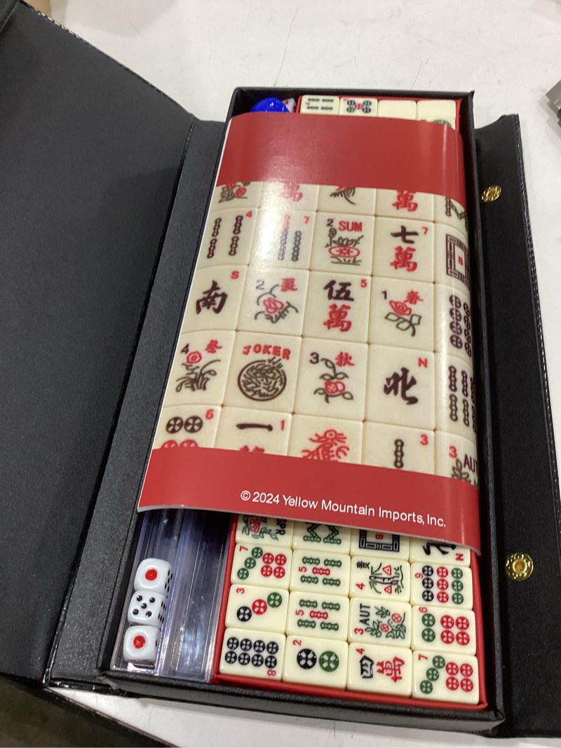 Condition photo showing Good Condition for yellow mountain imports travel size american mahjong set, “inkstone” standard edition