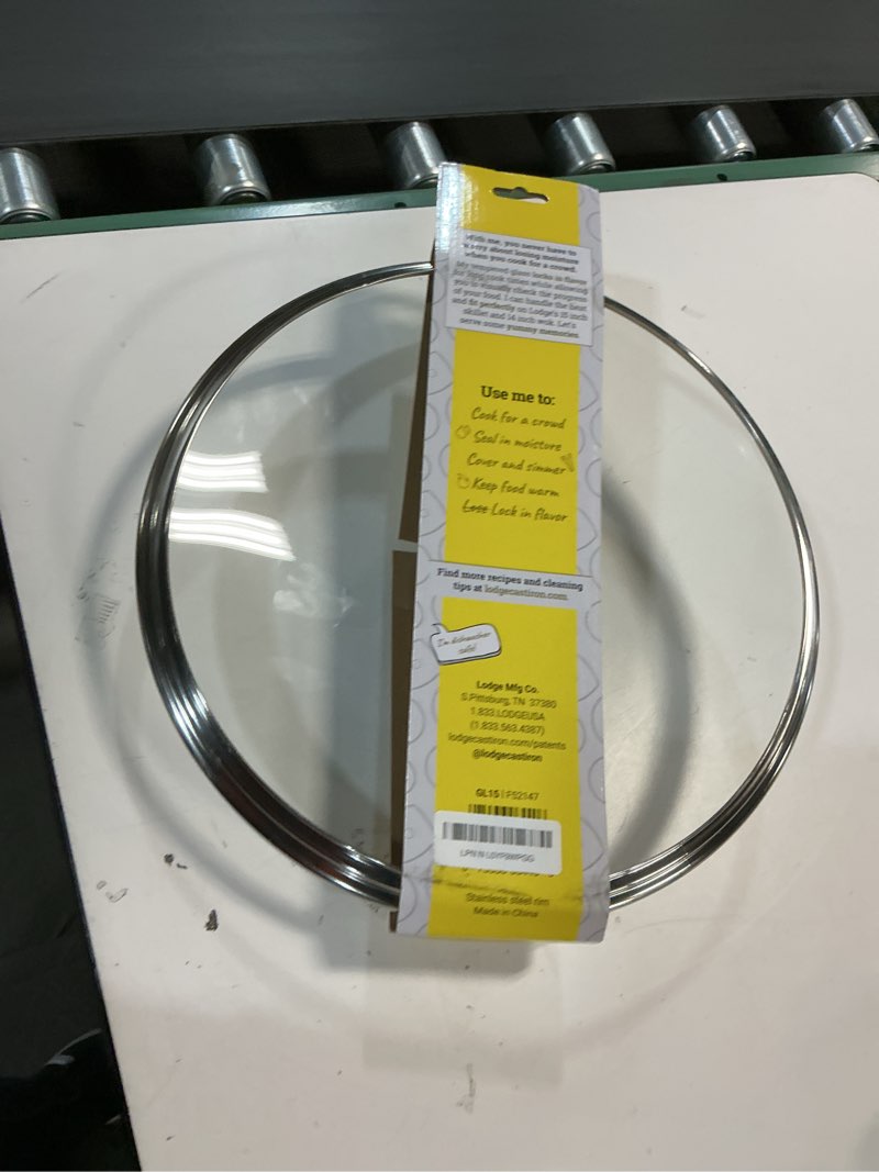 Condition photo showing Good Condition for Lodge Round Tempered Glass Lid - Versatile Glass Lid for 15 Inch Skillets, Pans, and Dutch Ovens - Dishwasher Safe and Oven Safe up to 400° - 15 Inch