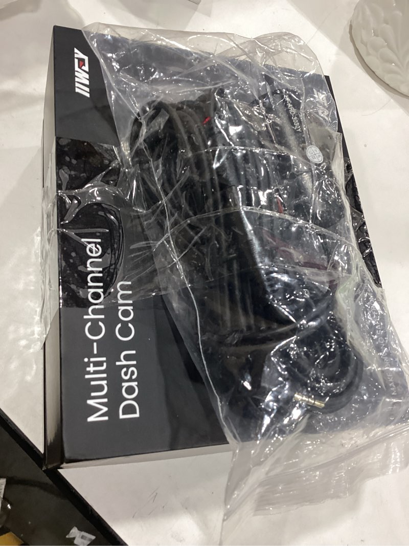 Condition photo showing Good Condition for multi - channel dash cam