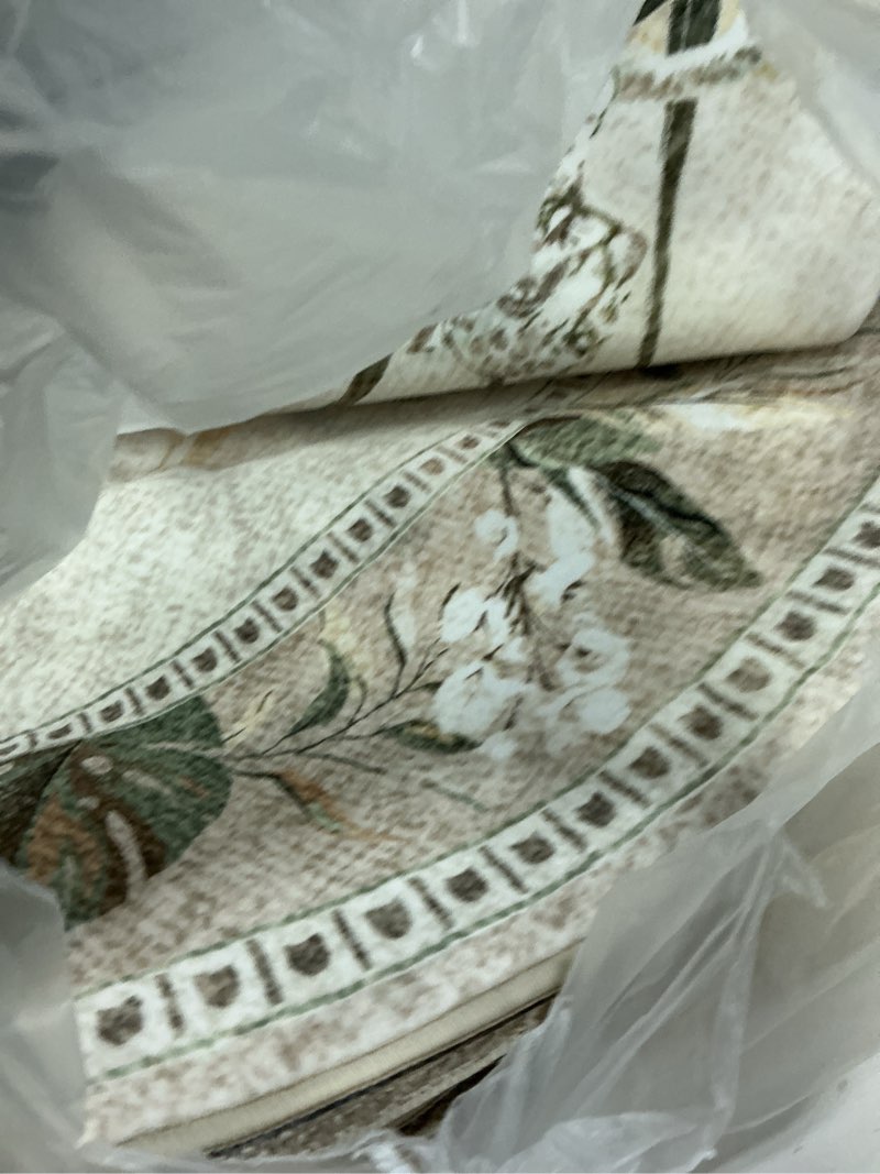Condition photo showing Good Condition for jinchan round rug 6ft beige jungle animals print, machine washable 6' circle modern soft non-slip forest plant throw area rug, low pile carpet for living room bedroom dining room kids room playroom 6' (round) jungle beige