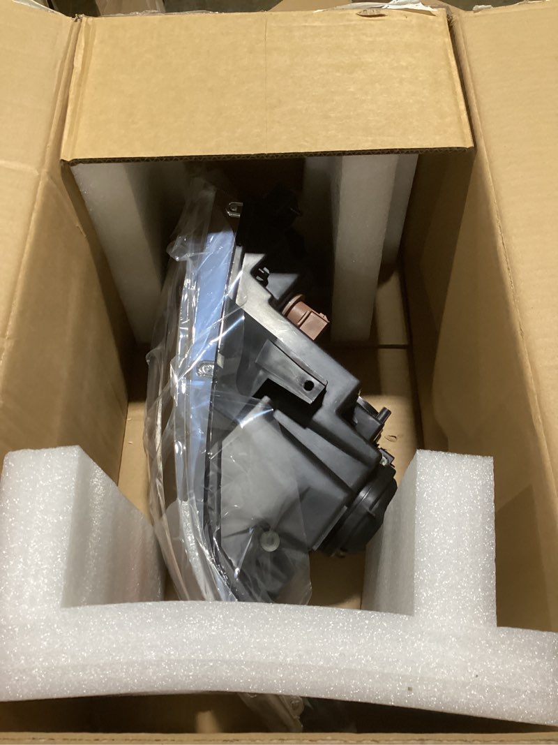 Condition photo showing Good Condition for Duolctarms Halogen Headlight Headlamp Assembly Compatible for 2011-2014 Ford Edge Left Driver Side BT4Z13008A Left(Driver Side)