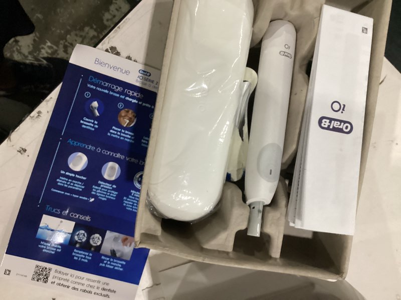 Condition photo showing Good Condition for oral-b rechargeable electric toothbrush, io limited simple clean, 3 cleaning modes, automatic pressure sensor to protect gums, travel case, white pure white 1 count (pack of 1)