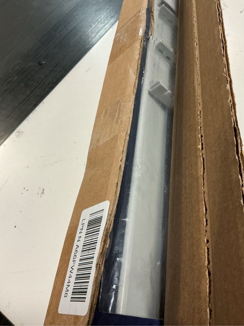 Condition photo showing Good Condition for fantasia 2.5" wide pocket curtain rod for windows 28"- 48" adjustable width. 3.5-4.5" adjustable projection - white - easy to install telescoping rod, with brackets & hardware 28"-48"