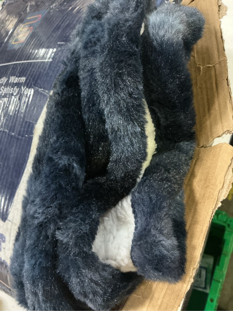 Condition photo showing Good Condition for maxeve electric heated throw faux rabbit fur blanket with 8 heating levels & 8 hours auto off, fast heating warm cozy sherpa washable blanket with over-heat protection, etl certification, blue blue throw-50" x 60"