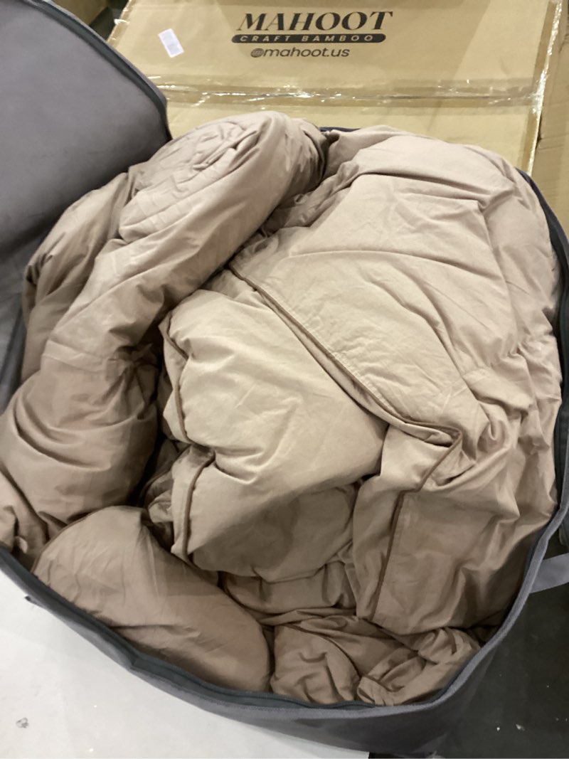 Snowman exclusive blanket brown