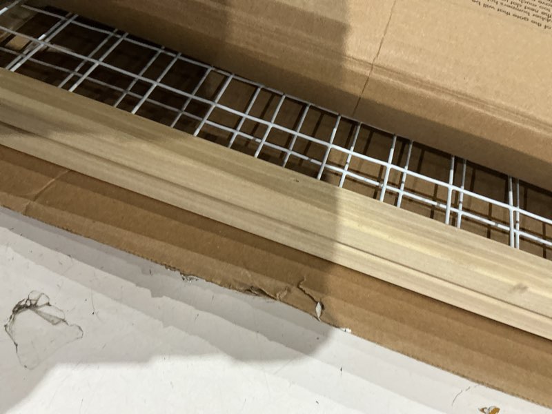 Condition photo showing Good Condition for wide wire mesh pet gate-color:white