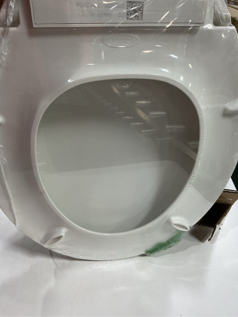 Condition photo showing New/Like New for KOHLER 4639-RL-0 Cachet ReadyLatch Round Toilet Seat Soft Close, White White Round Ready Latch