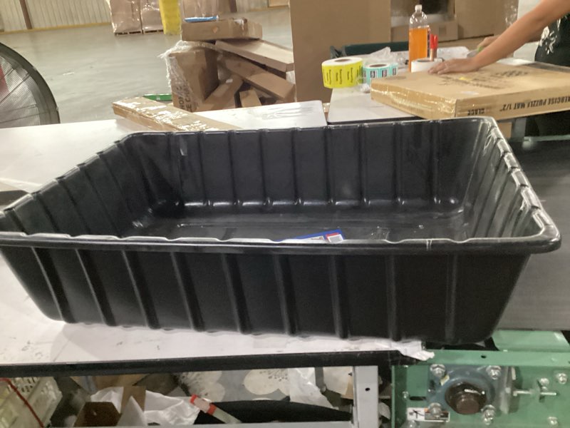 Condition photo showing New/Like New for maccourt 9 gal. polyethylene all purpose tub12