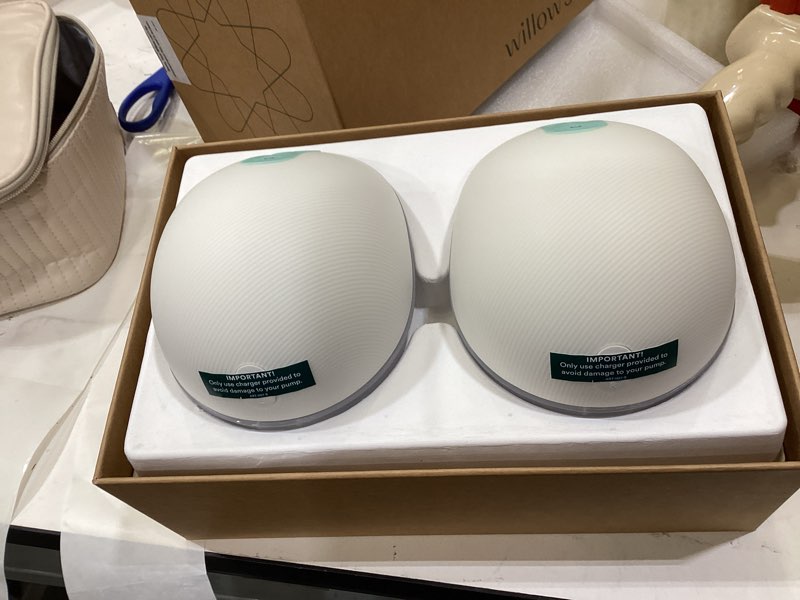 Condition photo showing Good Condition for willow 360 wearable breast pump, hands free double electric breast pump, leak-proof in-bra design with patented latch, hospital grade suction, app-controlled, includes 24mm flanges & 21mm insert
