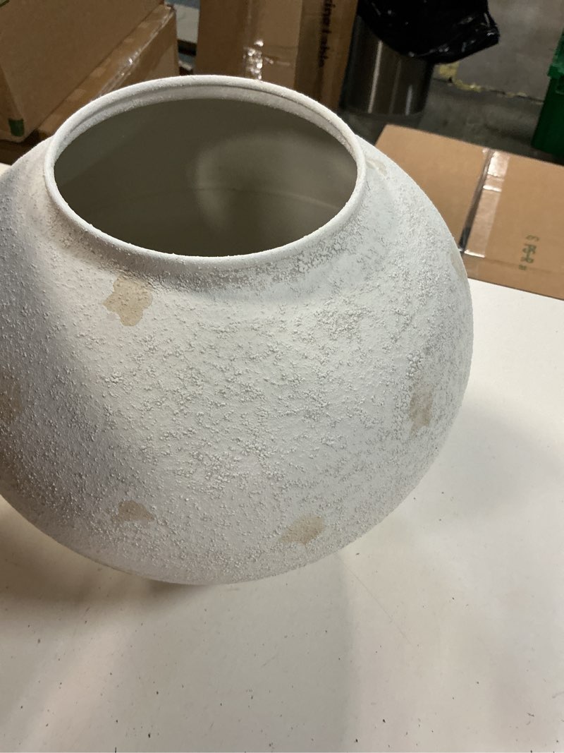 Condition photo showing Good Condition for white ceramic large vase - 11 inch round modern ceramic vases,tall vase for decor living room table decor and festive home interiors