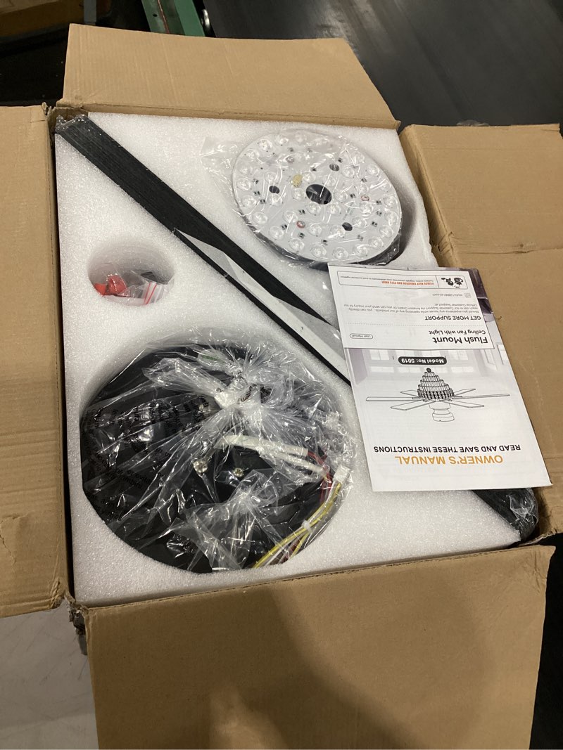 Condition photo showing Good Condition for asyko chandelier ceiling fan -52" crystal ceiling fan- fandelier fan light black with remote, reversible motor, dual-sided 6 blades, 3 speed, timer, indoor outdoor fans, living room, dining room black-52in-5019