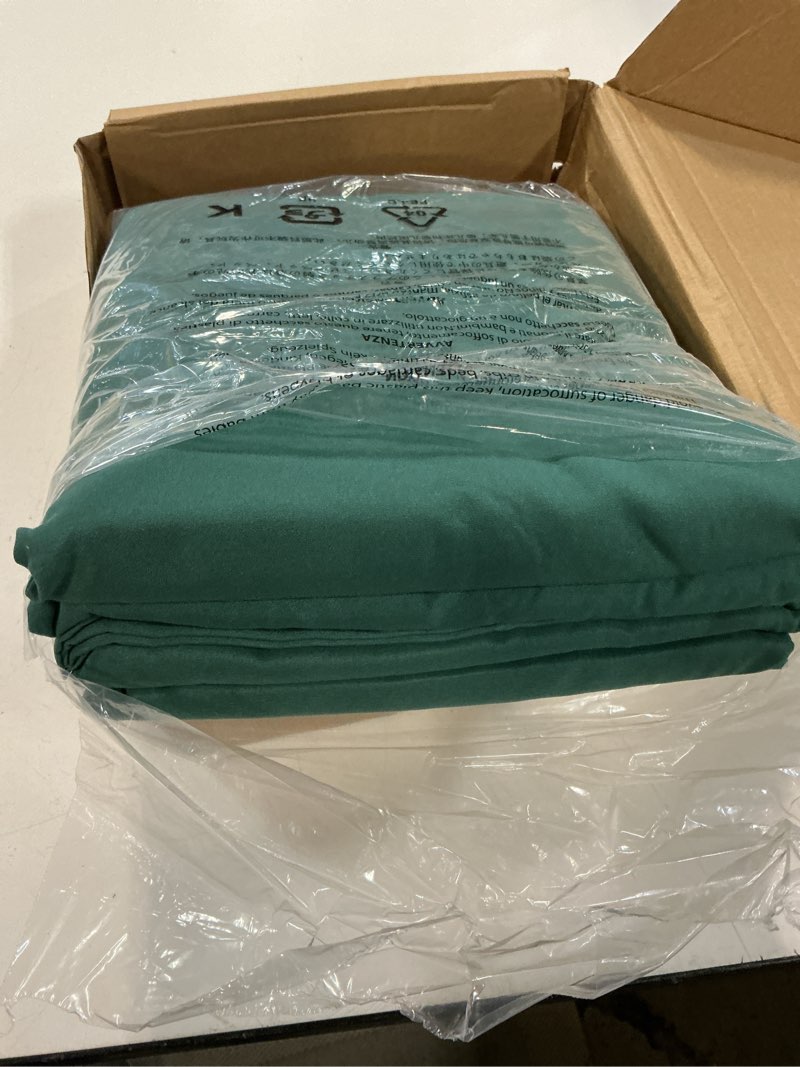 Condition photo showing Good Condition for amazon basics breathable ultra-soft wrinkle resistant brushed microfiber 4-piece bed sheet set with 14-inch deep pockets, king, emerald green, solid emerald green king