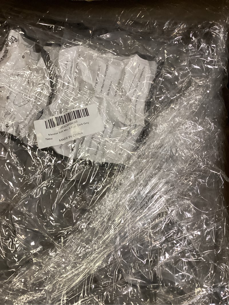 https://lotting-media.assets.bidfta.com/lotting_e3d3283f-ad58-4db3-be7b-4c834456e32c