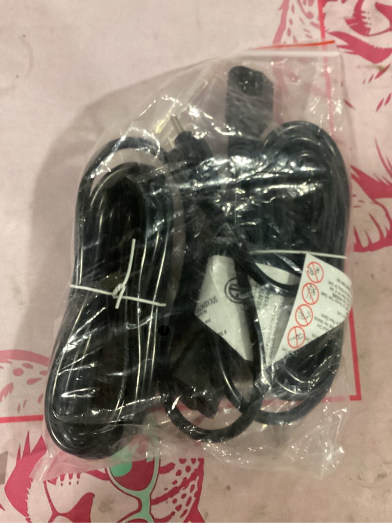 Condition photo showing Good Condition for 16/3 black 15 ft (2pack) extension cord, indoor extension cord for laptops, coffee makers, office home appliances, 3 prong resistant cable flexible, 13a 125v 1625w etl listed 15ft-2pc 16awg extension cord black
