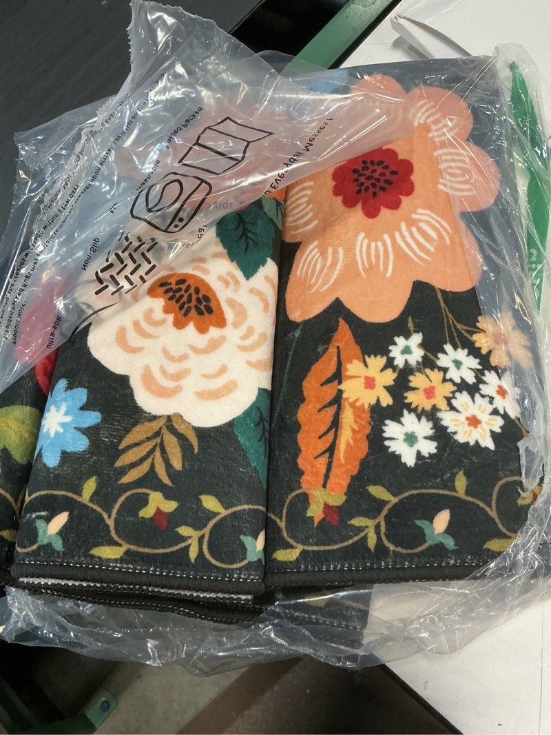 Condition photo showing Good Condition for releany floral nurser area rugs washable print boho cute carpet non slip flower low pile for living room kids girls playroom bedroom kitchen office farmhouse-black