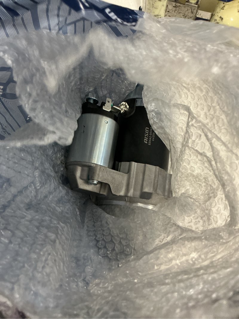 Condition photo showing New/Like New for aisin aftermarket esmaz-00368 starter motor