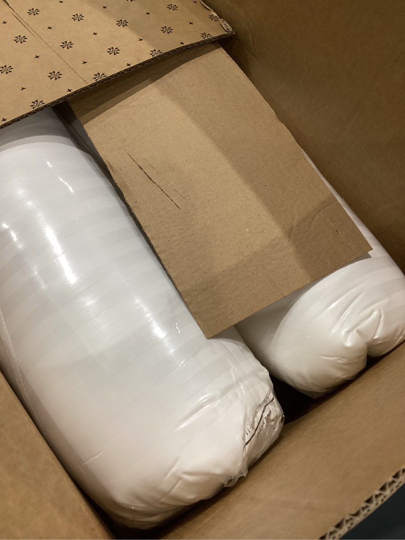 Condition photo showing Good Condition for beckham hotel collection bed pillows standard/queen size set of 2 - original soft down alternative pillow for sleeping - soft support for back, stomach or side sleepers queen / standard white