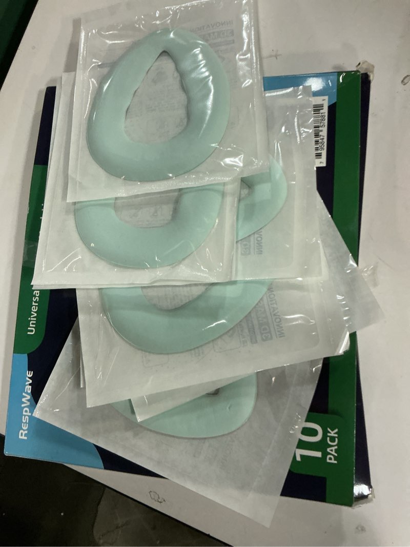 Condition photo showing Good Condition for 10-pack large cpap mask liners full face masks cushion cover for resmed f20/f10 f&p simplus & vitera philips amara series reduces air leaks & pressure marks liner cpap supplies(cushions not included) large green