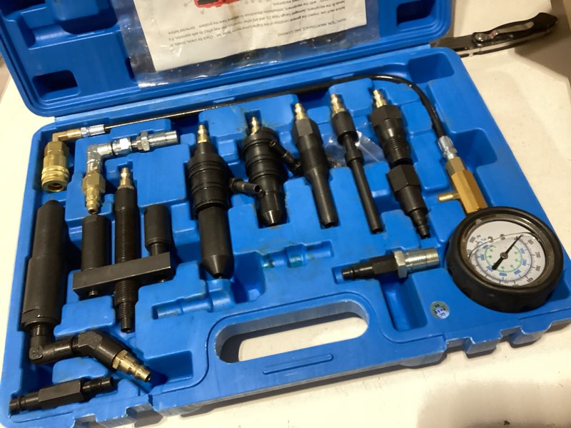 Condition photo showing Good Condition for prokomon 1000 psi diesel engine compression tester for most diesel fueled trucks, cars and tractors