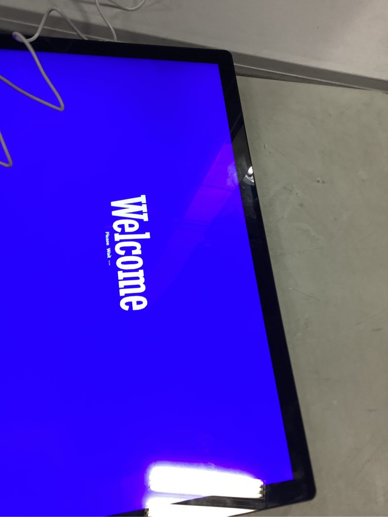 https://lotting-media.assets.bidfta.com/lotting_e41fe4f5-2fab-412d-b725-f5f2eb09f06b