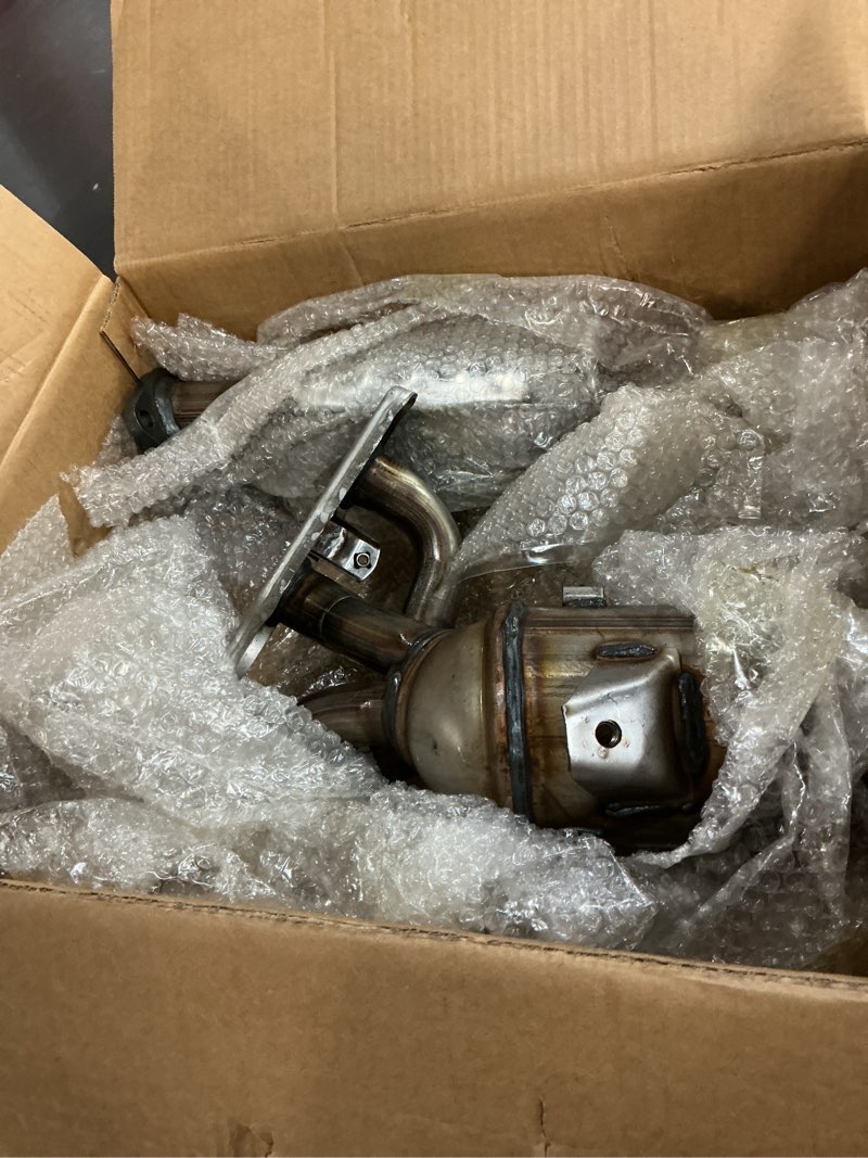 Condition photo showing Good Condition for 2pcs front & rear catalytic converter for 2012-2017 hyundai accent 1.6l & 2012-2013 kia soul 1.6l, replaces 16680 674-891 (epa compliant)