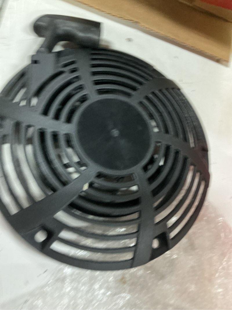 Condition photo showing Good Condition for briggs & stratton 796497 rewind starter, black