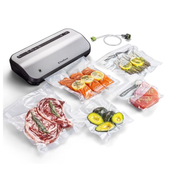 foodsaver 14-piece starter kit with vacuum seal roll and bags