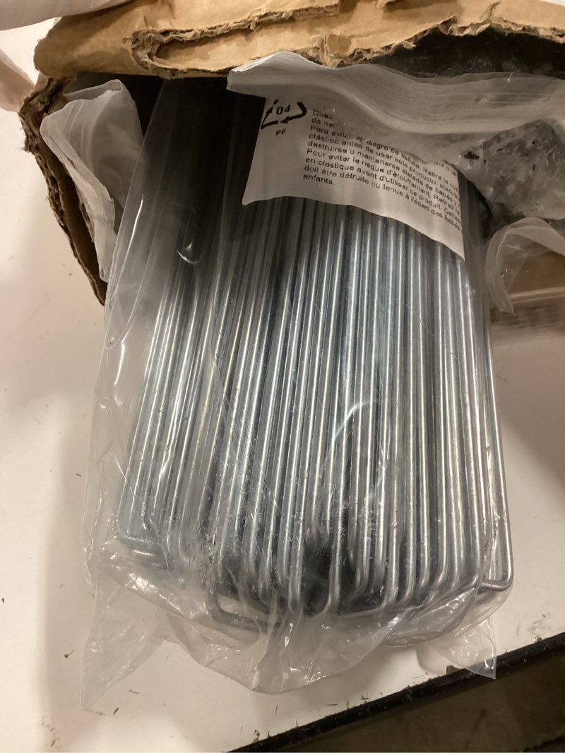 Condition photo showing New/Like New for amagabeli garden & home 300 pack galvanized landscape staples 10 inch 11 gauge garden staples garden stakes plant cover stakes u-shaped landscape stakes landscape pins for weed barrier fabric 10 inch 300